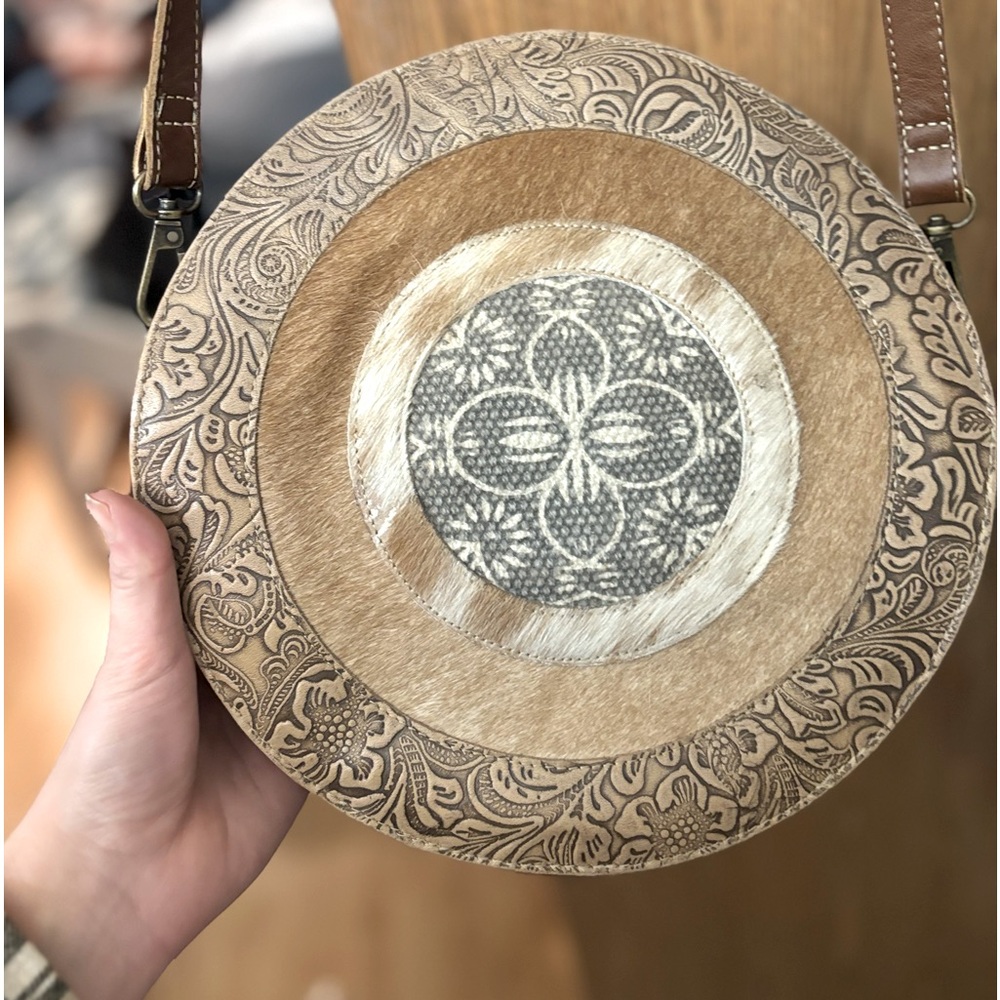Cowhide Myra canteen bag